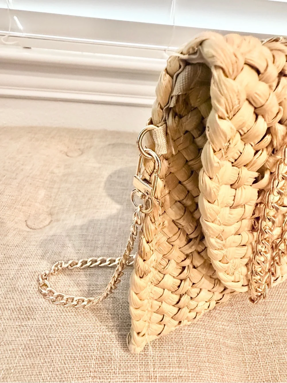 Woven Straw Crossbody Clutch - Natural